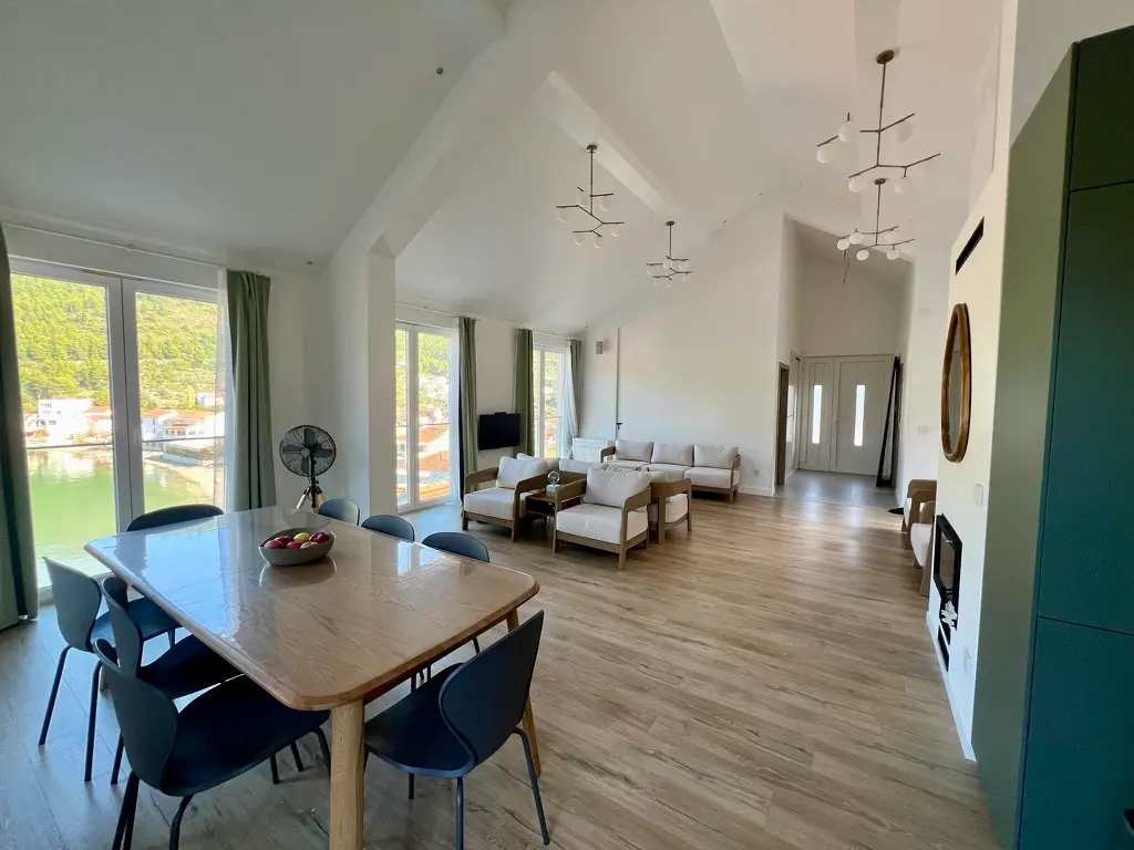 Living room with sea view